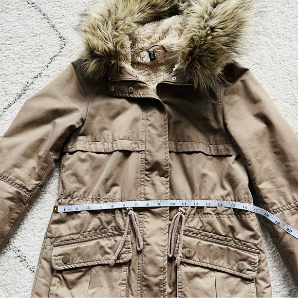 H&M Beige Pile-Lined Parka - Picture 11 of 11